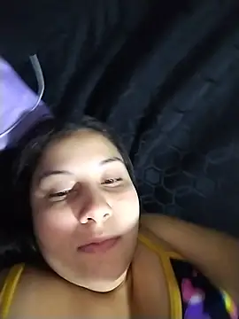 Chatroom XXX en direct de esmeralda_jadees