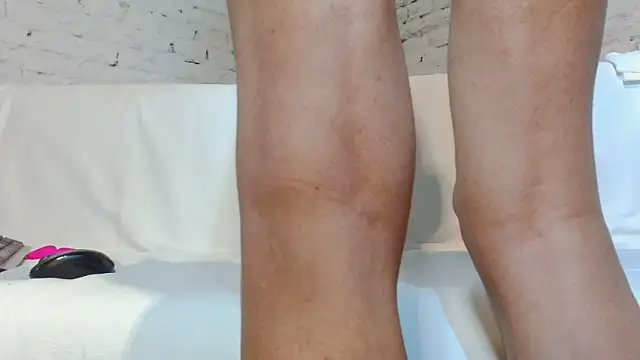 DENISSA117 即時 XXX 聊天