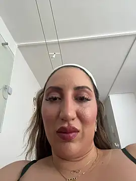 Nilay-Versaut Webcam Show