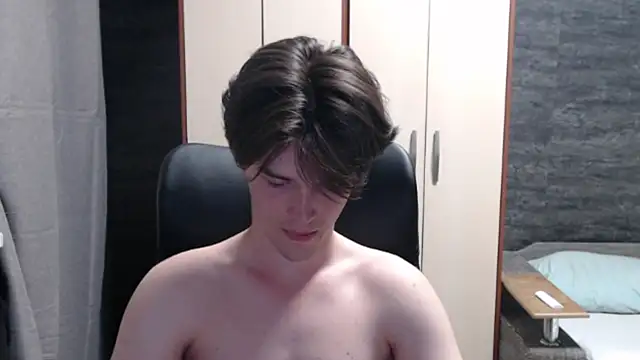 XXX chat uživo modela arthur___king