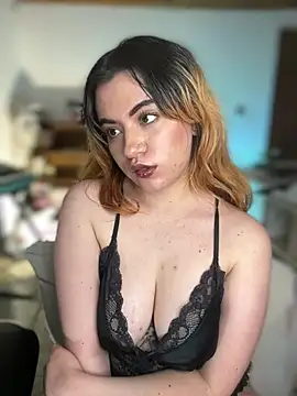 Chat +18 de NikkiNix ao vivo