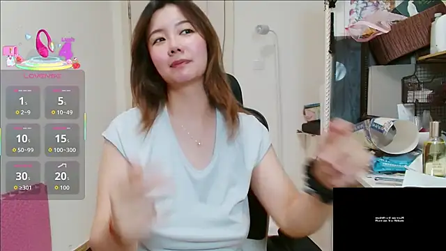 sallycui's Live XXX Chat