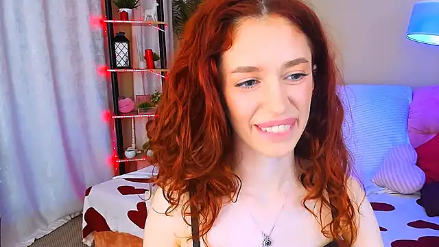 ChristinaConteeree Adlı Modelin Canlı XXX Sohbeti