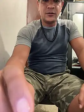 Chat +18 de bigdick211292 ao vivo