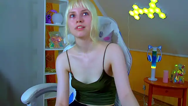 HannahHollis: απευθείας συνομιλία ΧΧΧ