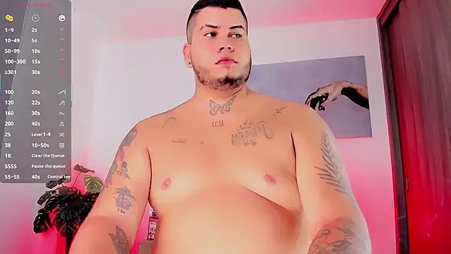 Thomas_chubbyxhot Adlı Modelin Canlı XXX Sohbeti