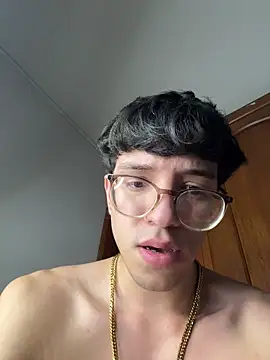 ArthurDavies21 现场XXX聊天