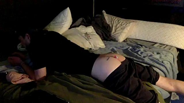 thierrybae – Naživo XXX chat