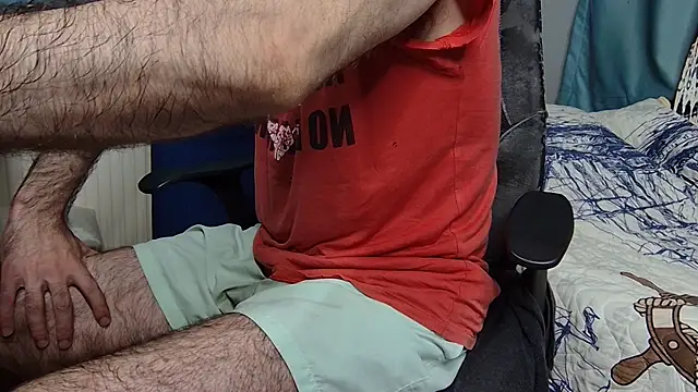 hairybearcb Adlı Modelin Canlı XXX Sohbeti