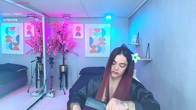 Maggy_t18's Live XXX Chat