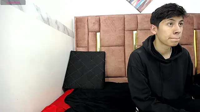 Czat XXX na żywo – MIA_COINS