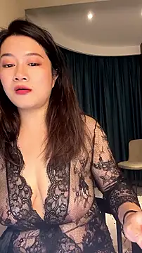 mo-mo-69 Live XXX-Chat