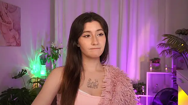 XXX chat uživo modela MayShawty