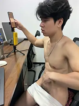 SSSS_88 即時 XXX 聊天