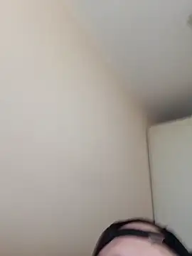 Chat XXX en directo de Tom4Womans