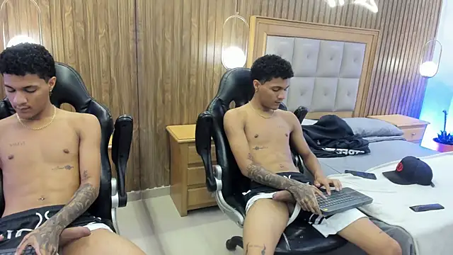 Mael_Jason Chat XXX live