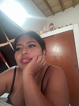 emmyjhonson07 লাইভ XXX চ্যাট
