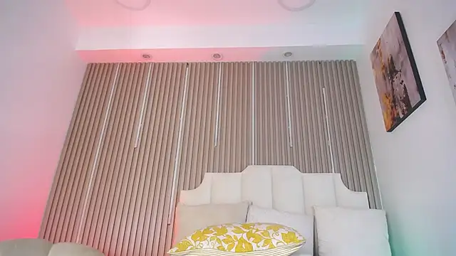 XXX chat uživo modela AdrianStark_