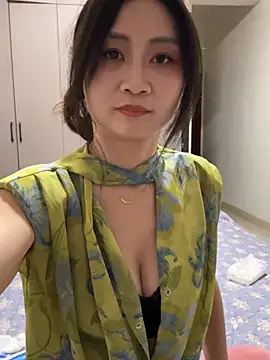 huihui_520 Adlı Modelin Canlı XXX Sohbeti