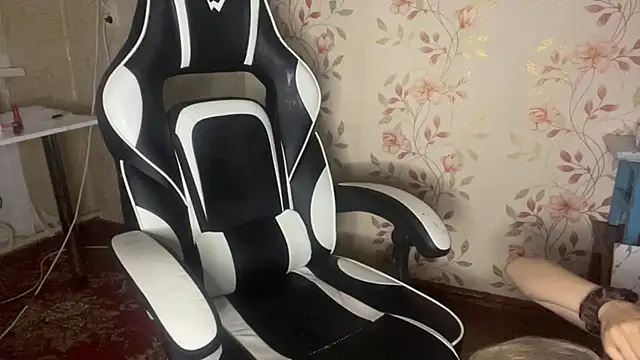 Вебкам-шоу WhitePowerGirl