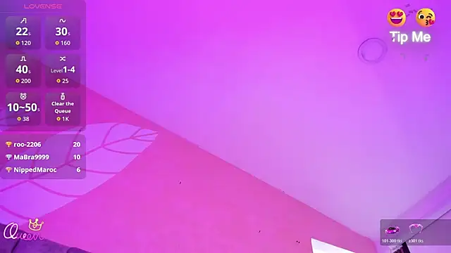 צ'אט XXX בשידור חי של PauliinaBelle_