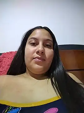 Chat XXX ao vivo de esmeralda_jadees
