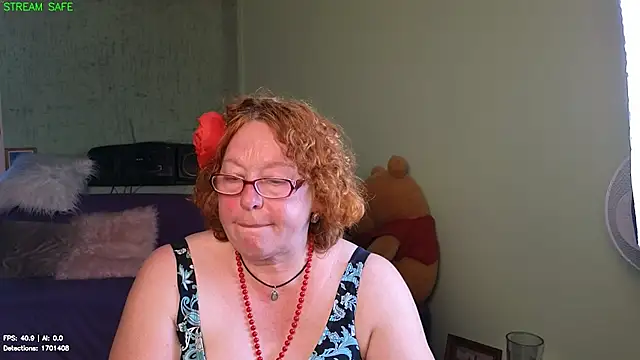 Fara_Flutte Adlı Modelin Canlı XXX Sohbeti