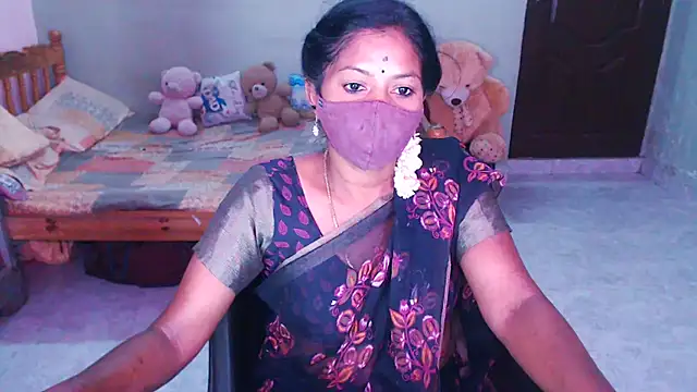 Novapol11 Live XXX Chat