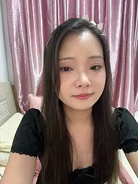 BIGBABYYEYE Live XXX Chat
