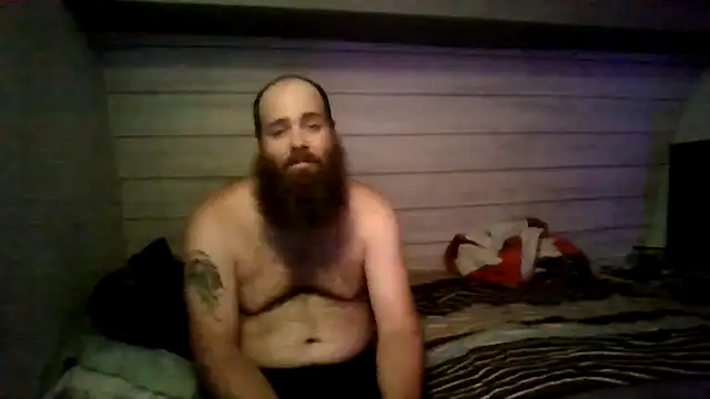 ThisGuy42o's Live XXX Chat