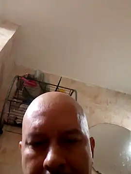 Pokazy przed kamerką – Juan_45