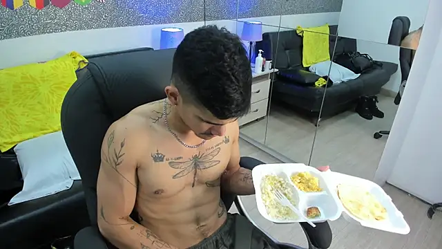 XXX chat uživo modela Jared_Cole