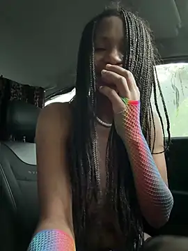 دردشة ShantelSexyYoungMilfie الجنسية المباشرة