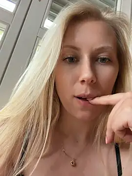 TrueSexyCrime's Live XXX Chat
