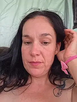 Chatroom XXX en direct de adelinegirly