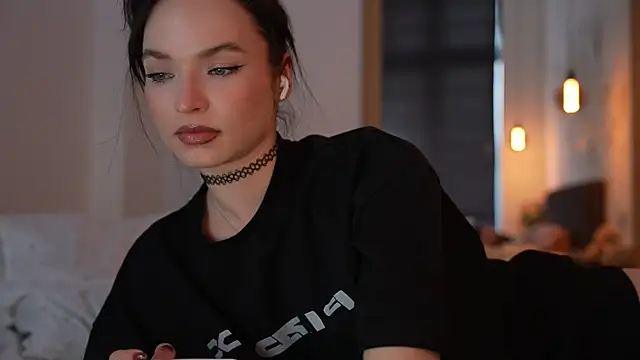 ibiddi Adlı Modelin Canlı XXX Sohbeti