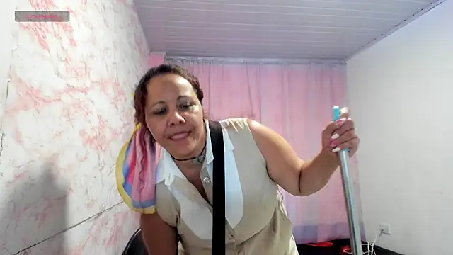 Brunette_sasha Chat XXX live