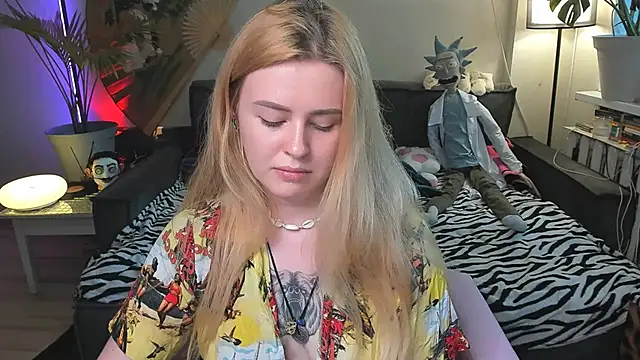 Alexa_PirsのライブXXXチャット