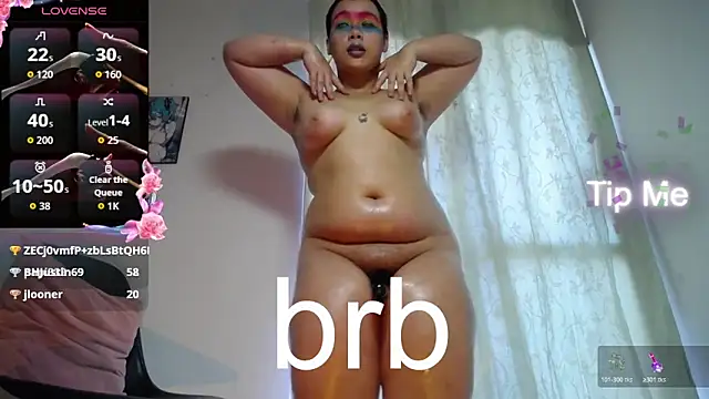 Cherry_vald Adlı Modelin Canlı XXX Sohbeti
