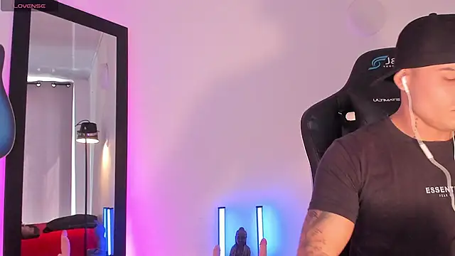 Chat +18 de connorsmiith ao vivo