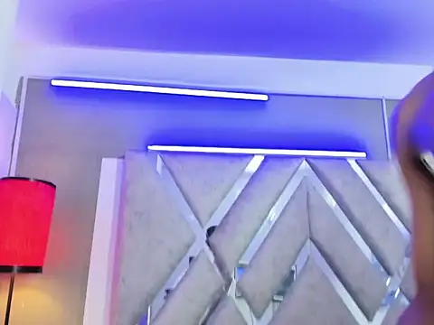 nova_mitchell7 即時 XXX 聊天