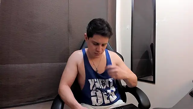 KendricTorres Live XXX-Chat