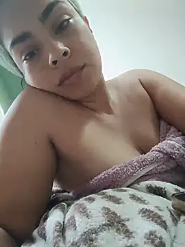 Ivanna2 即時 XXX 聊天