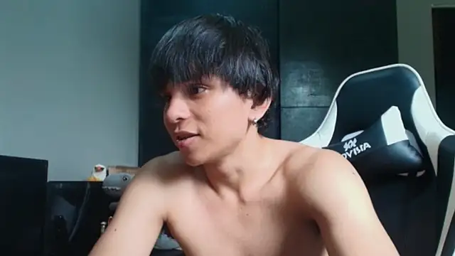 raikougame 即時 XXX 聊天