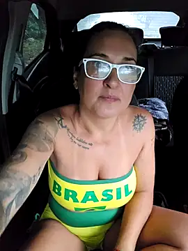 Chat +18 de BellaFortuneGaucha ao vivo
