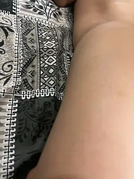 indianshycouple's Live XXX Chat