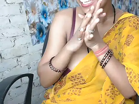 NottyMomo Live XXX Chat
