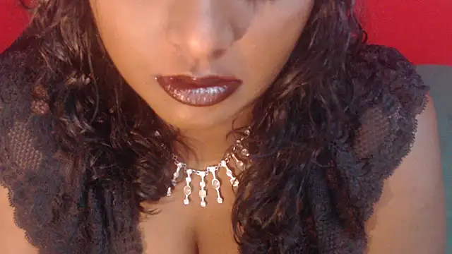 INDIANSIN2's Live XXX Chat