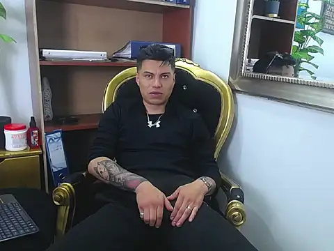 Chat +18 de AquilesTaylor ao vivo