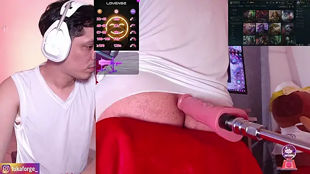 EthaanNova Chat XXX live